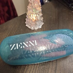 Eyeglasses With Magnetic Clip-ons